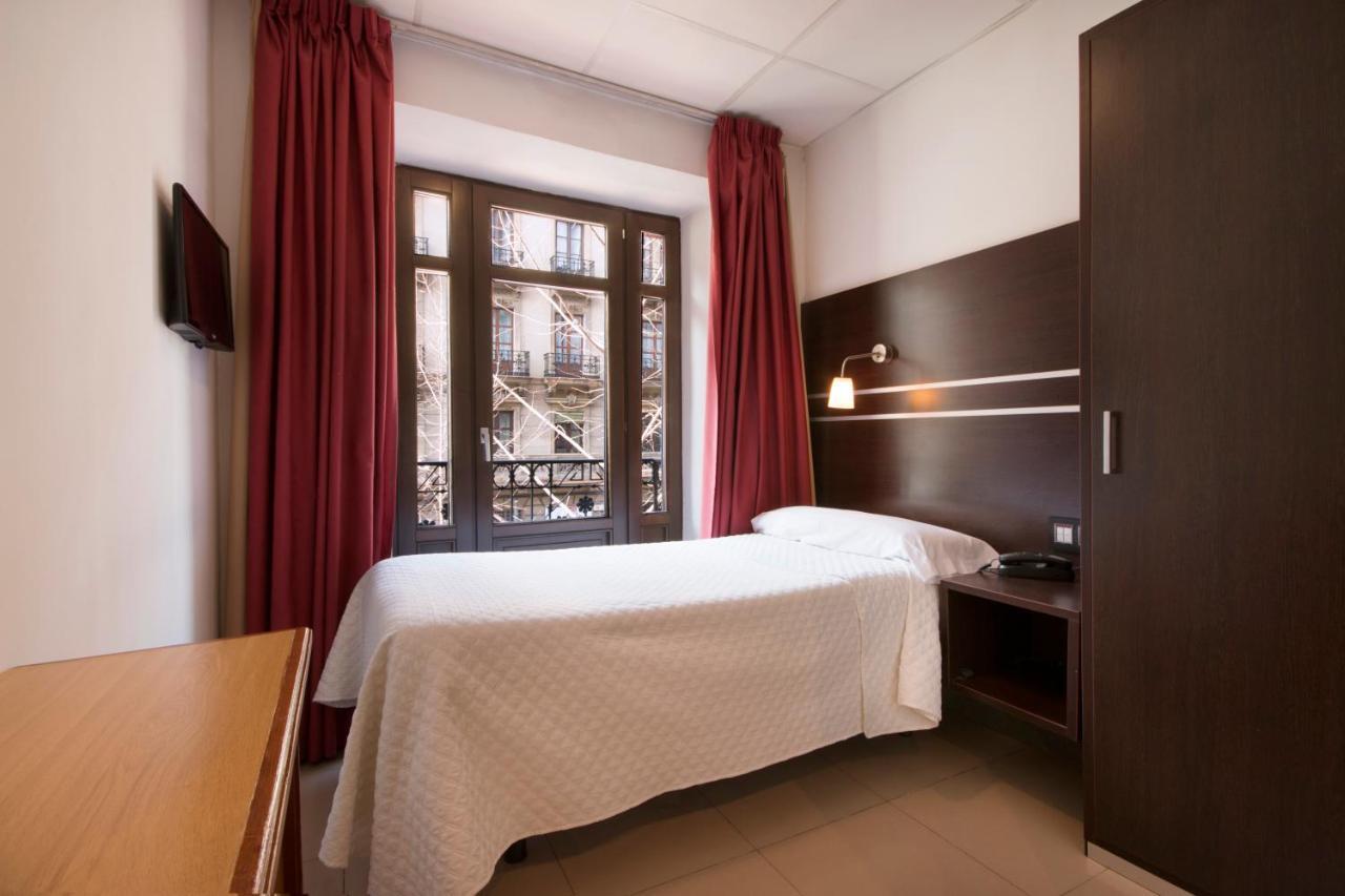 Hotel Atenas Grenade Chambre photo